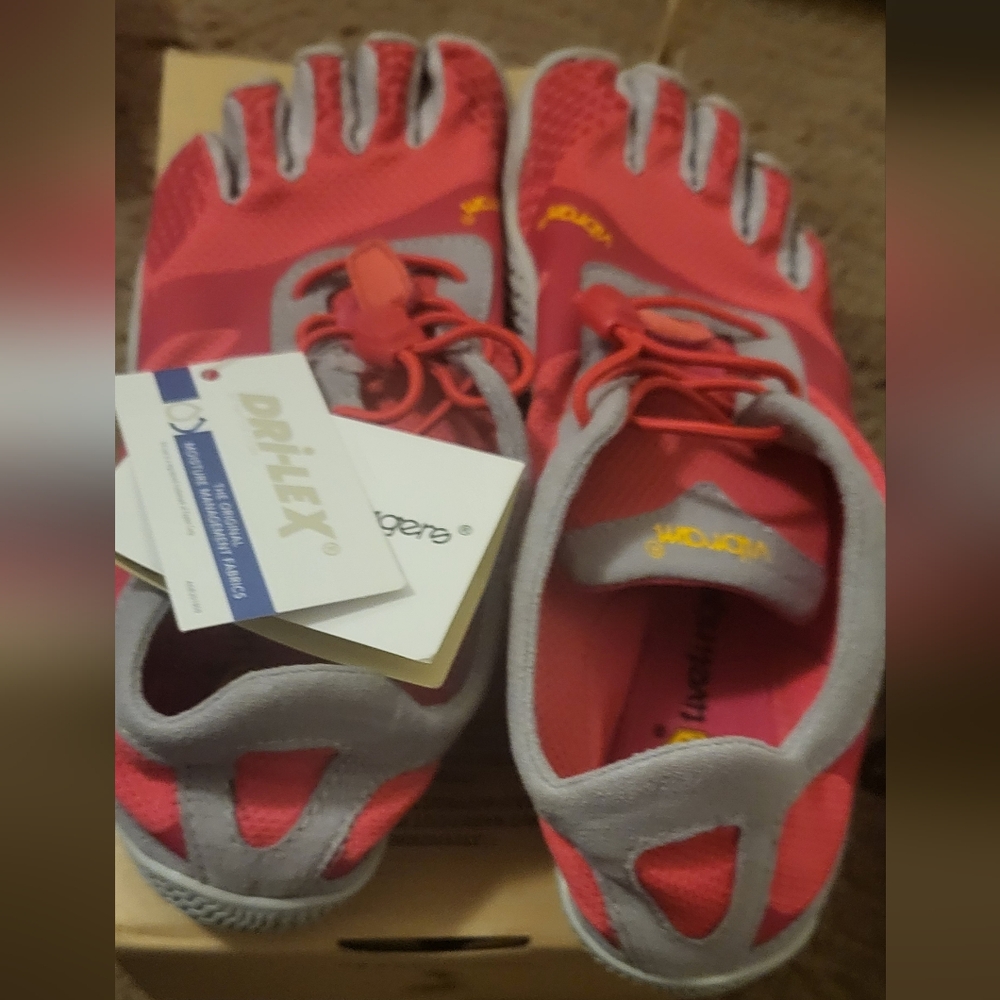 Vibram Five finger Toe Shoes